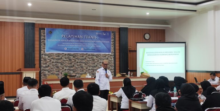 Kakanwil Kemenag Sulbar Buka Pelatihan Teknis di Polewali Mandar